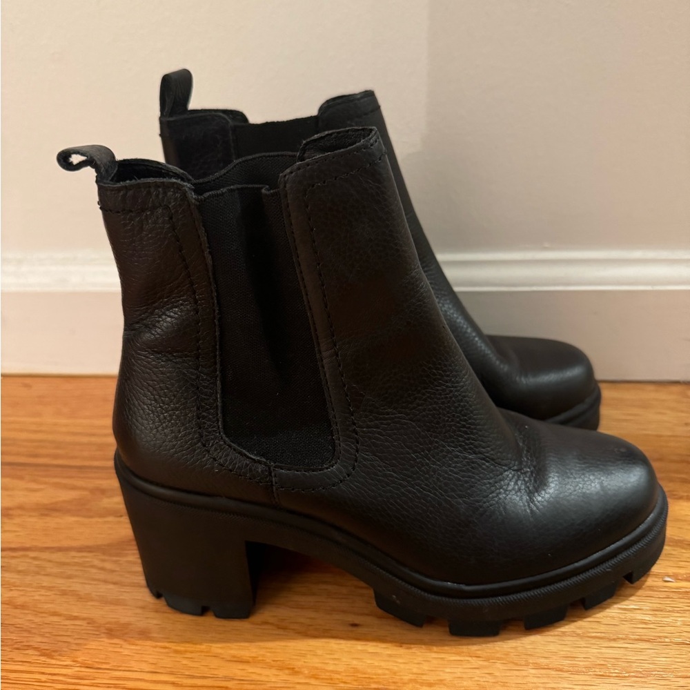 Splendid Black Chunky Heeled Boots